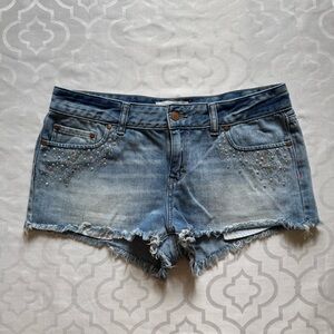 Y2K PINK Victoria Secret Women's Denim Shorts with Studded Detail sz 8
